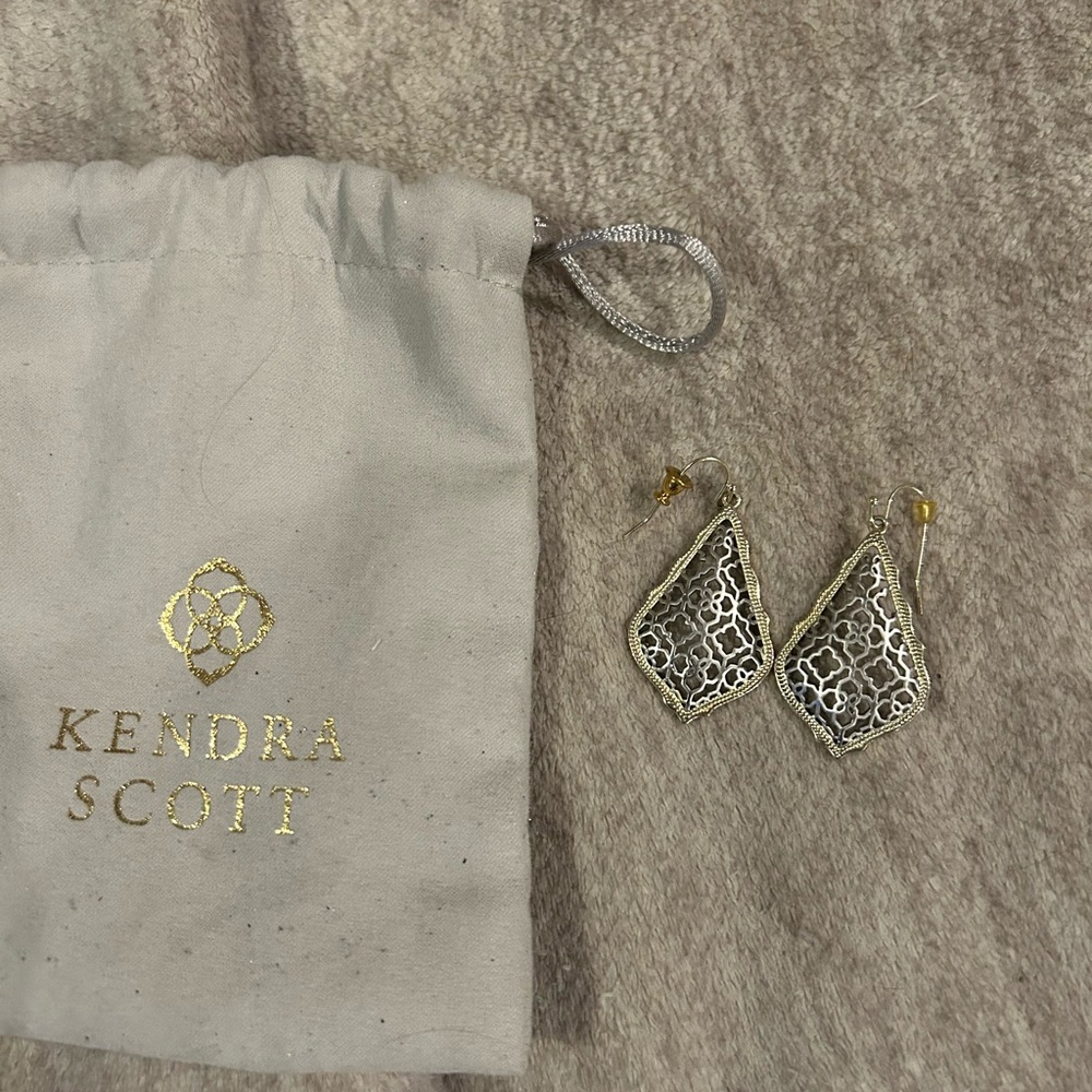 Kendra Scott earrings